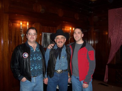 Owen Caddy, Bob Gimlin and Clifton Barnes.jpg